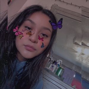 Meet your Posher, Areli